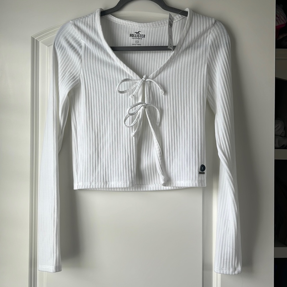 White hollister long sleeve